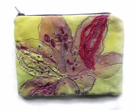 Elizabeth Kelley - Machine Embroidered Flower Purse