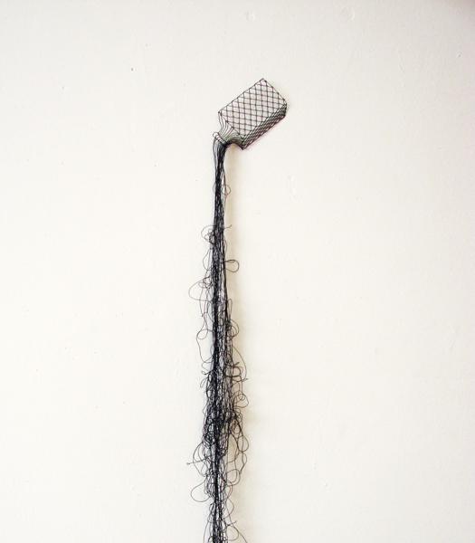 Élodie Antoine - Petite bouteille - bobbin lace - 19 x 20 cm - 2013