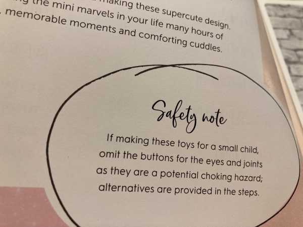 Handy hints in boxes throughout this book - Supercute Sewing MM